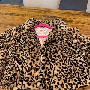 CAbi women’s Leopard Print cropped Jacket